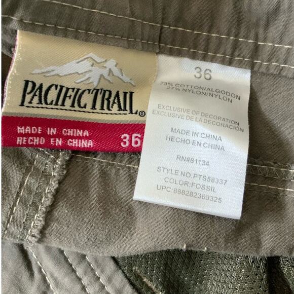 Pacific Trail Terrain Short Size 36 Gray Zipped Cargo Pockets Hiking Outdoor - Picture 7 of 7